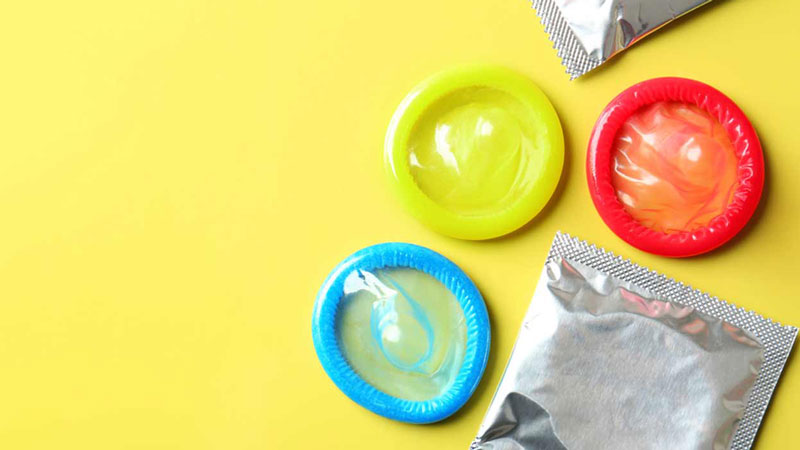 کاندوم زنانه برای پیشگیری بهتر است یا کاندوم مردانه