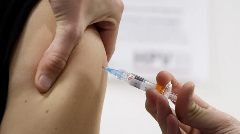 واکسن گارداسیل برای جلوگیری از اچ پی وی 